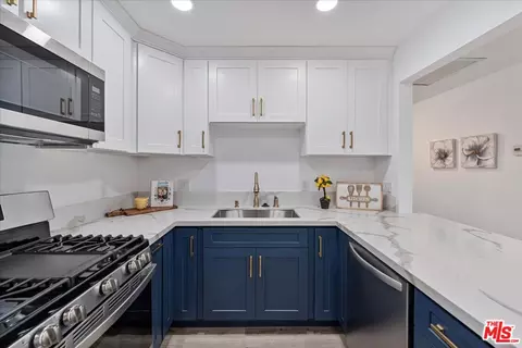8605 Penny Dr, Riverside, CA 92503 photo 9