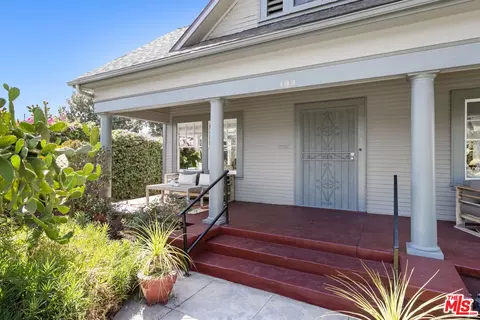400 W Maple St, Glendale, CA 91204 photo 2