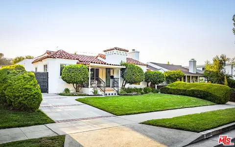 4157 Bakman Ave, Studio City, CA 91602