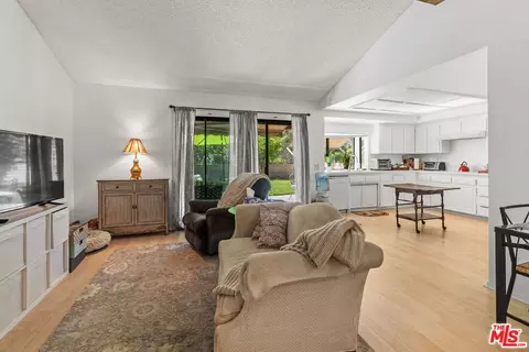 3621 Raincloud Ct, Thousand Oaks, CA 91362 photo 8