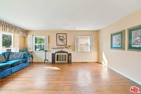 Living - 7937 6th St, Downey, CA 90241 photo 3 of 4