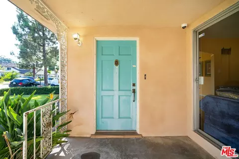 Exterior - 7937 6th St, Downey, CA 90241 photo 3 of 9