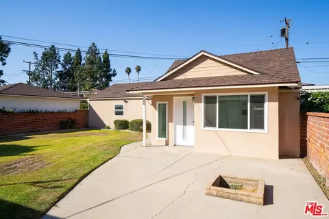 Exterior - 7937 6th St, Downey, CA 90241 photo 5 of 9