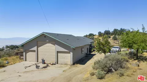 28840 Skyline Dr, Tehachapi, CA 93561 photo 1