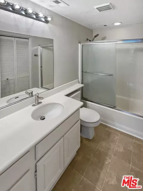 1 Cabazon #17, Irvine, CA 92602 photo 11