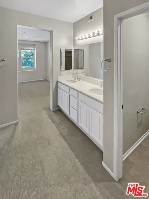 1 Cabazon #17, Irvine, CA 92602 photo 16