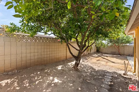 19212 Hillford Ave, Carson, CA 90746 photo 15