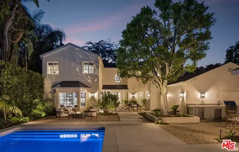 854 N Orlando Ave, West Hollywood, CA 90069