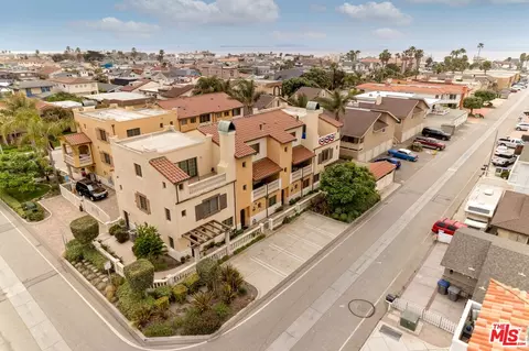 View/Area - 5104 Breakwater Way, Oxnard, CA 93035 photo 2 of 5