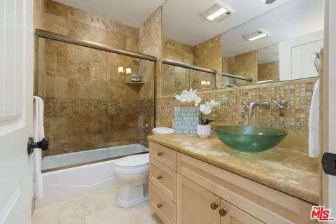 Bath - 5104 Breakwater Way, Oxnard, CA 93035 photo 3 of 6