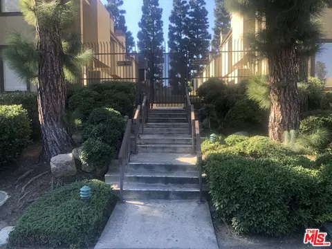 849 E Victoria St #810, Carson, CA 90746 photo 3
