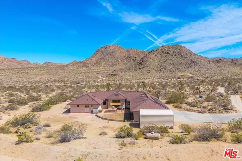 62200 Skyline Dr, Joshua Tree, CA 92252