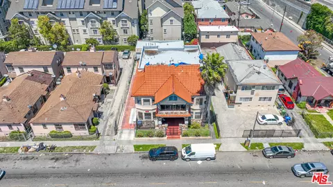 441 W 79th St, Los Angeles, CA 90003