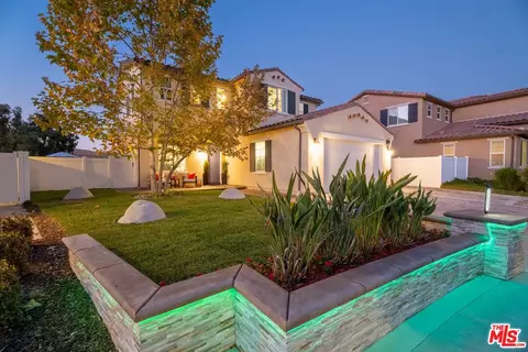22807 W Angel Ln, West Hills, CA 91304