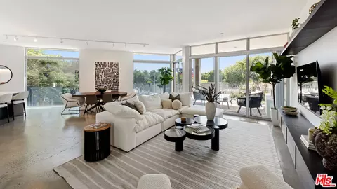 901 Hancock Ave #203, West Hollywood, CA 90069