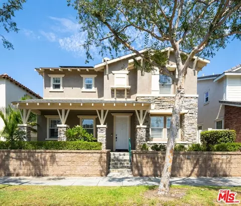 2067 Hetebrink St, Fullerton, CA 92833