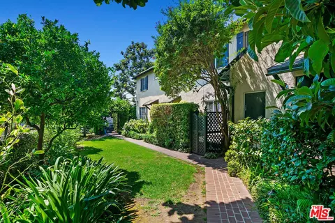 7921 Norton Ave, West Hollywood, CA 90046