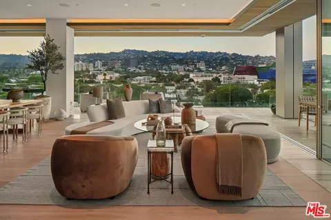 8899 Beverly Blvd #7B/E, West Hollywood, CA 90048