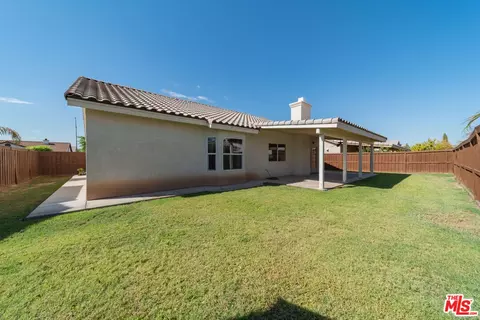 Exterior - 2610 Lenrey Ave, El Centro, CA 92243 photo 2 of 2