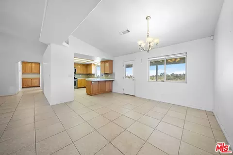11635 Lebec Rd, Phelan, CA 92371 photo 22
