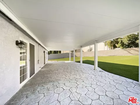 2290 Rohner Ct, Simi Valley, CA 93063 photo 19