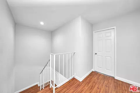 Entry Way - 22014 Romar St, Chatsworth, CA 91311 photo 1 of 1