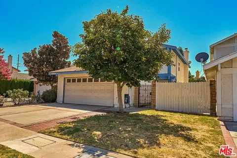 Exterior - 22014 Romar St, Chatsworth, CA 91311 photo 2 of 8