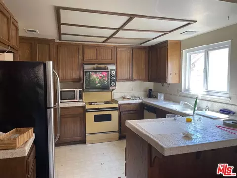 13183 Golondrina St, Moorpark, CA 93021 photo 6