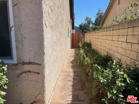 13183 Golondrina St, Moorpark, CA 93021 photo 9