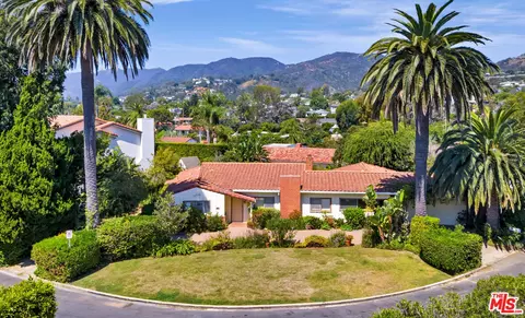 347 Aderno Way, Pacific Palisades, CA 90272