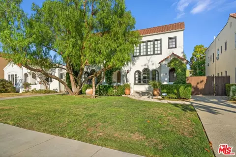 1236 Keniston Ave, Los Angeles, CA 90019