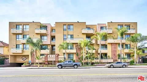 871 Crenshaw Blvd #405, Los Angeles, CA 90005