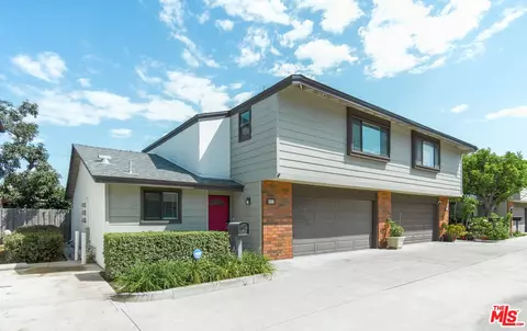 336 Sydney Ln #336, Costa Mesa, CA 92627