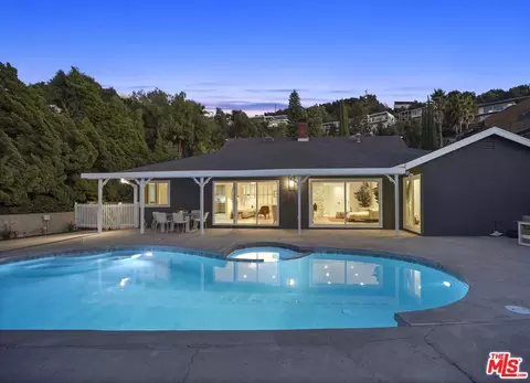 3351 Wrightwood Dr, Studio City, CA 91604