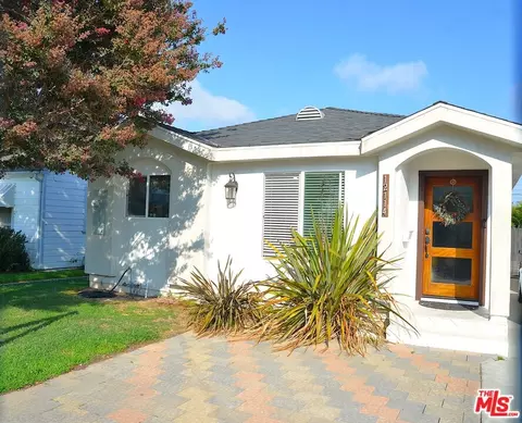 12114 York Ave, Hawthorne, CA 90250