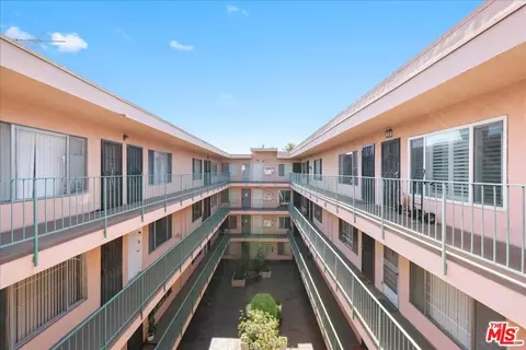 Exterior - 335 Cedar Ave #415, Long Beach, CA 90802 photo 1 of 4