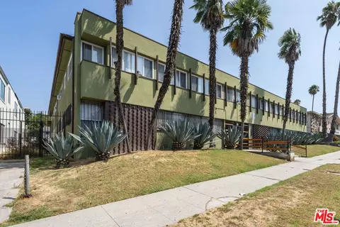 4024 Nicolet Ave, Los Angeles, CA 90008