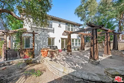 Exterior - 366 Spring Park Rd, Camarillo, CA 93012 photo 3 of 5