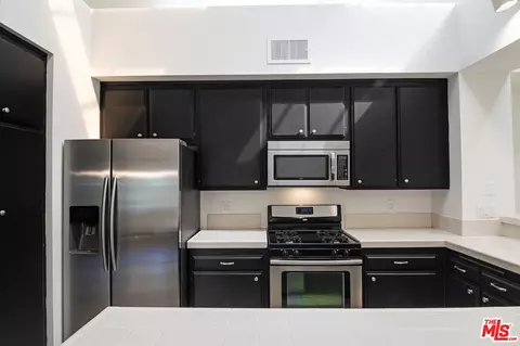 2024 Kingman Ave, Simi Valley, CA 93063 photo 14