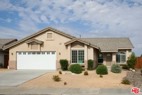 13284 Forest Meadow Ln, Victorville, CA 92395