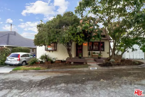 2529 Devonshire Ln, Altadena, CA 91001 photo 24