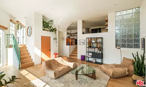 2256 Panorama Ter, Los Angeles, CA 90039