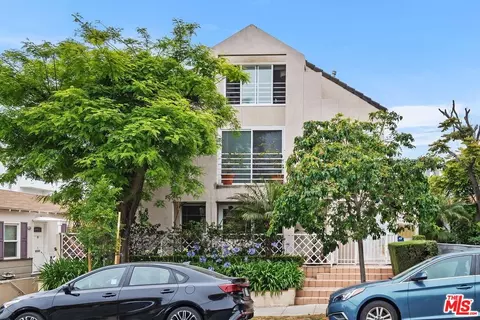 1240 24th St #4, Santa Monica, CA 90404
