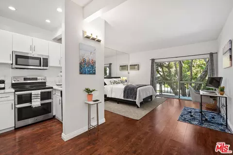 1440 Veteran Ave #243, Los Angeles, CA 90024