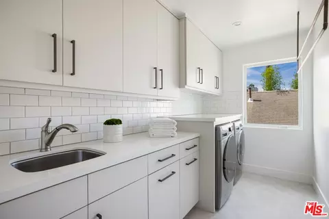 Other - 644 Brooks Ave, Venice, CA 90291 photo 8 of 15