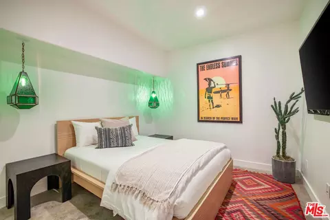 Bedroom - 644 Brooks Ave, Venice, CA 90291 photo 10 of 10