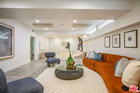 Other - 644 Brooks Ave, Venice, CA 90291 photo 12 of 15