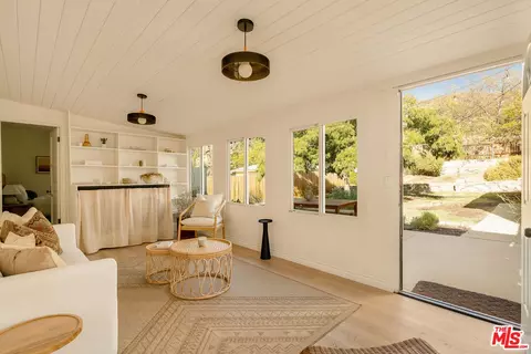 Other - 10638 Samoa Ave, Tujunga, CA 91042 photo 4 of 10