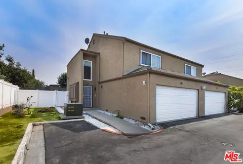 648 S Azusa Ave #16, Azusa, CA 91702