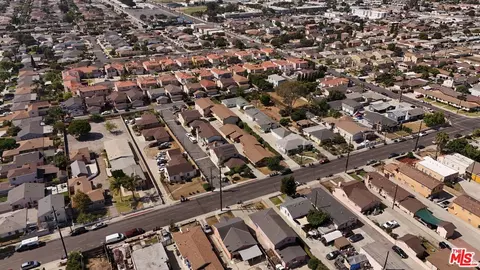 View/Area - 334 E 220th St, Carson, CA 90745 photo 2 of 16